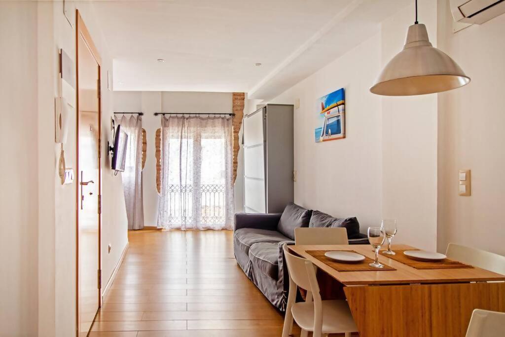 Apartamento Con Terraza Privada Cerca De La Playa Valencia Exterior foto